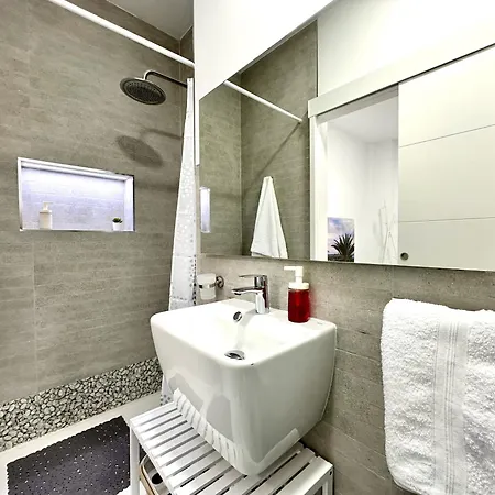 Retreat: Ocean View & Modern Comfort 3* Alcalá la Real