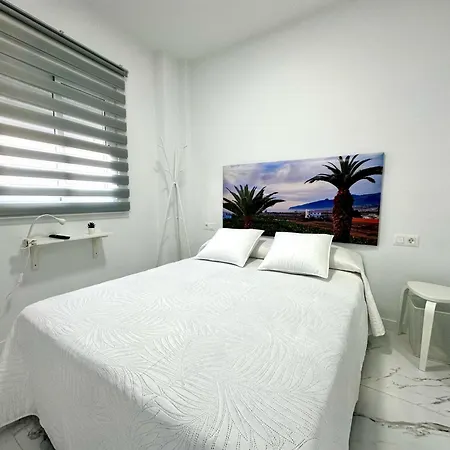 Lägenhetshotell Retreat: Ocean View & Modern Comfort