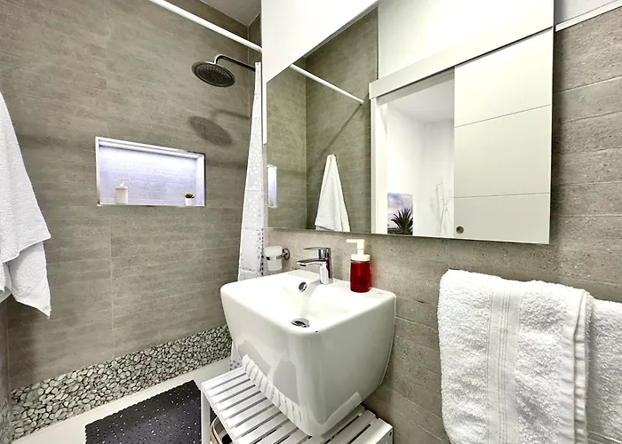 Retreat: Ocean View & Modern Comfort 3* Alcalá la Real