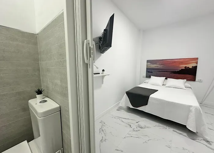 Apartmanhotel Retreat: Ocean View & Modern Comfort