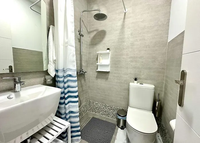 Apartmanhotel Retreat: Ocean View & Modern Comfort