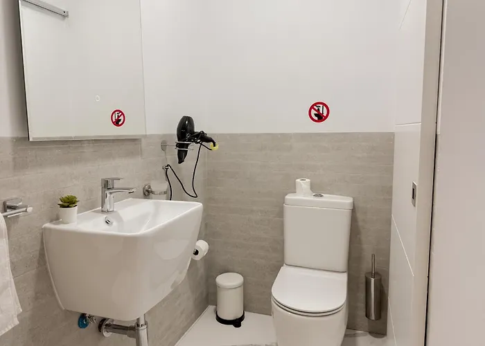 Retreat: Ocean View & Modern Comfort Apartmanhotel Alcalá la Real