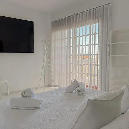 Retreat: Ocean View & Modern Comfort Alcalá la Real