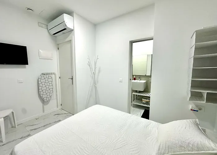 Retreat: Ocean View & Modern Comfort 3*