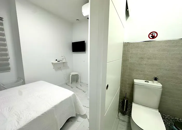 Retreat: Ocean View & Modern Comfort شقة فندقية