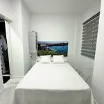 Retreat: Ocean View & Modern Comfort Aparthotel Alcalá la Real