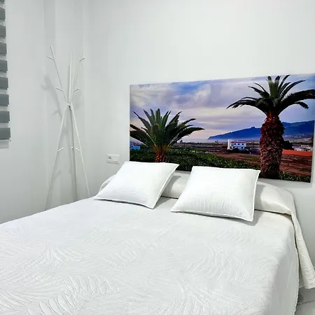 Retreat: Ocean View & Modern Comfort Aparthotel