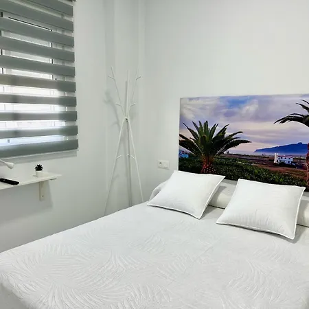 Retreat: Ocean View & Modern Comfort Aparthotel 3*